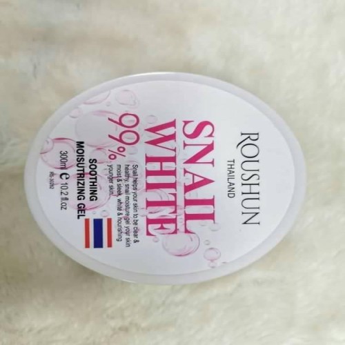 Roushun Snail White 99 Percent Soothing Moisturizing Gel