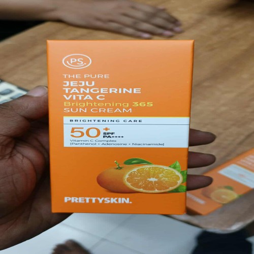 The Pure Jeju Vita C Brightening 365 Sun Cream bd price