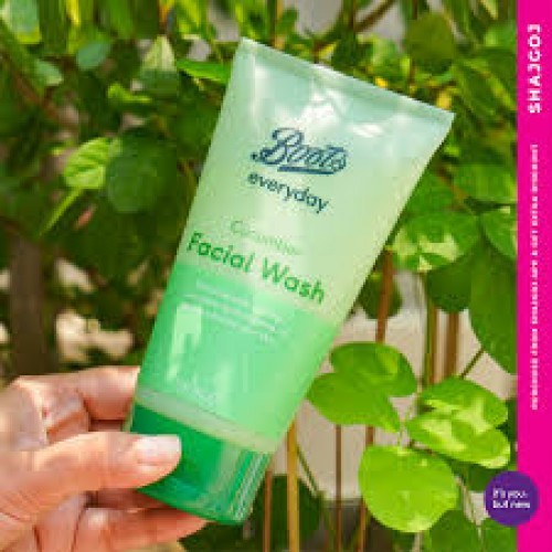 Boots Essentials Cucumber Facial Wash