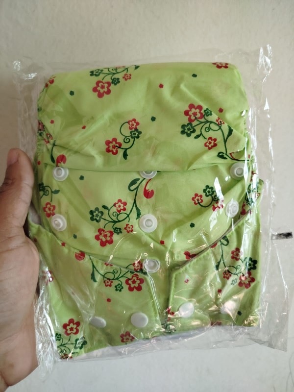 Washable Baby Diaper with 2 pics Pad (11)