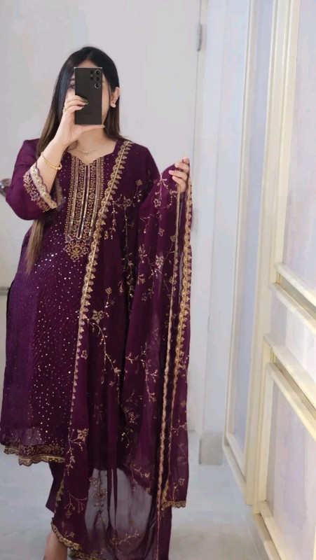 Georgette Embroidered Four-Piece Set