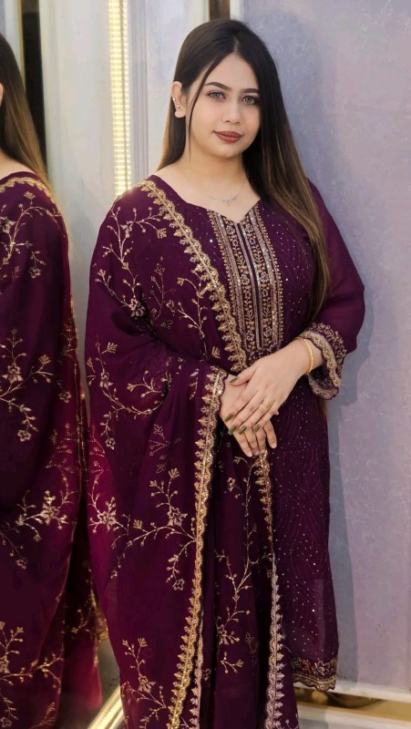 Georgette Elegance 4-Piece