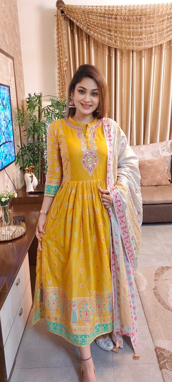 Modern Naira Elegance Three Piece