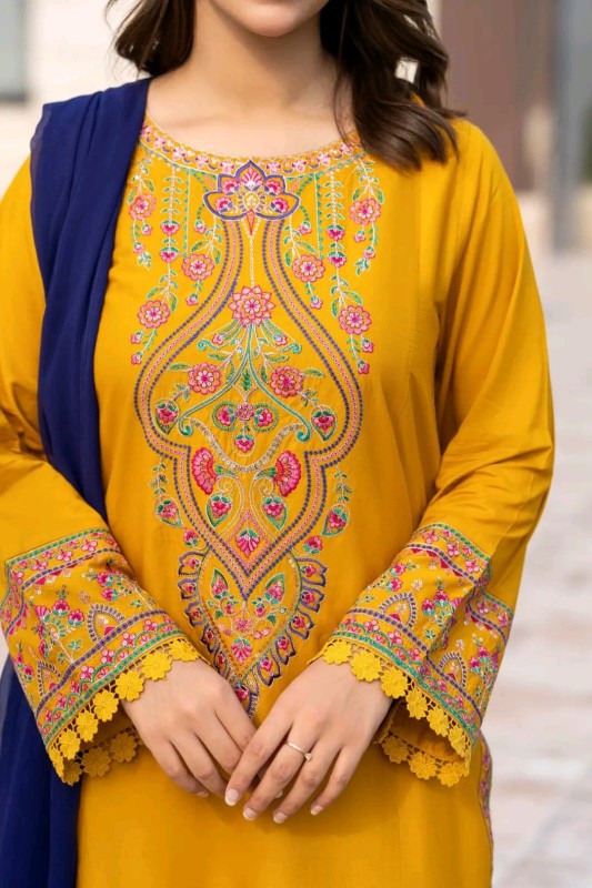 Sequence Embroidery Three Piece