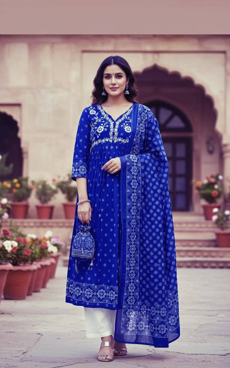 Nayra Charm Three Piece