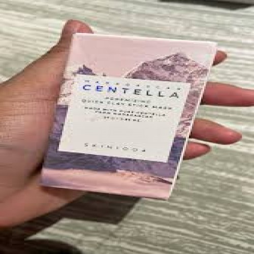 Madagascar Centella Poremizing Quick Clay Stick Mask
