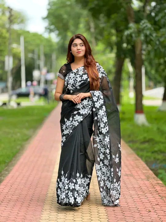Ethnic Bloom Saree