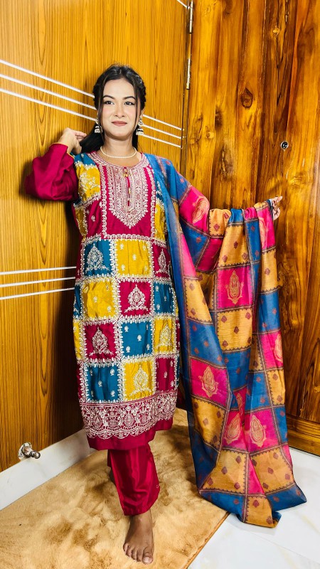 Georgette Embroidery Three Piece (1)