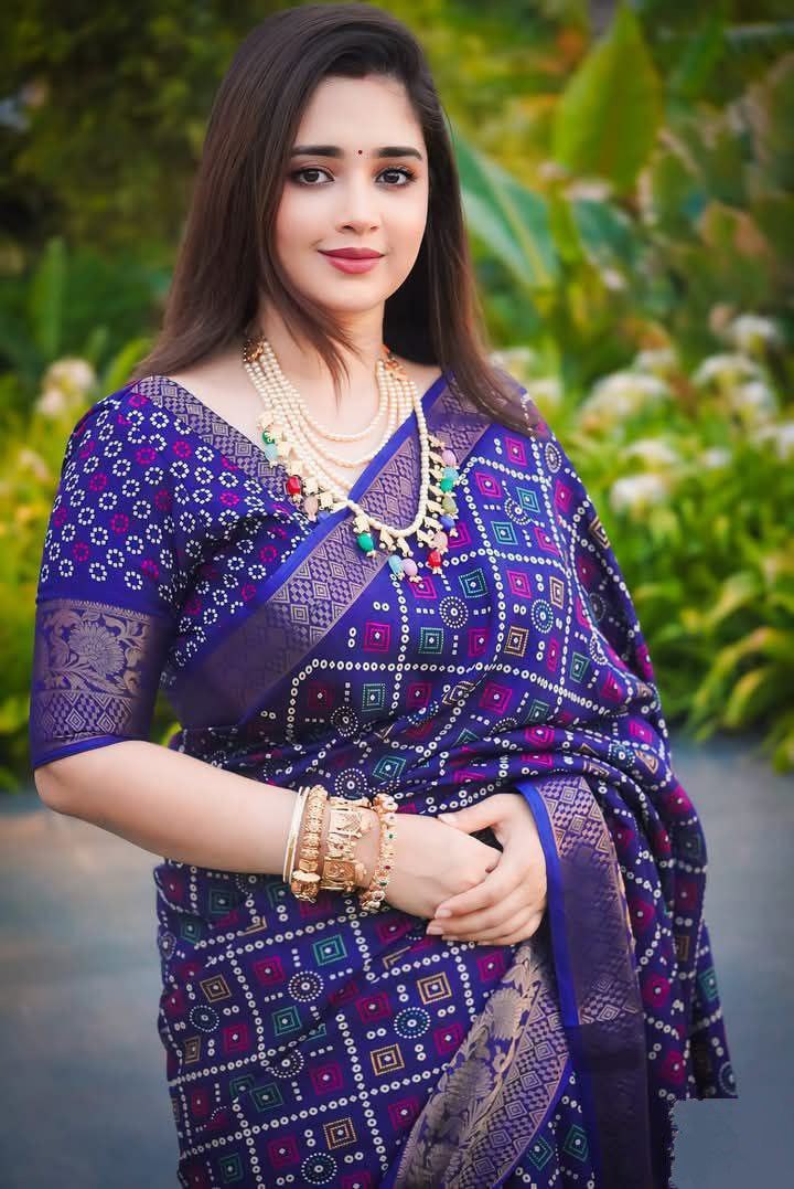 Half Silk Saree with Blouse Piece in Bangladesh