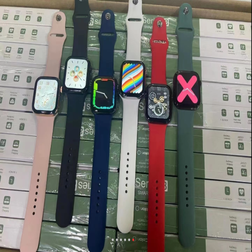 W18 Smartwatch