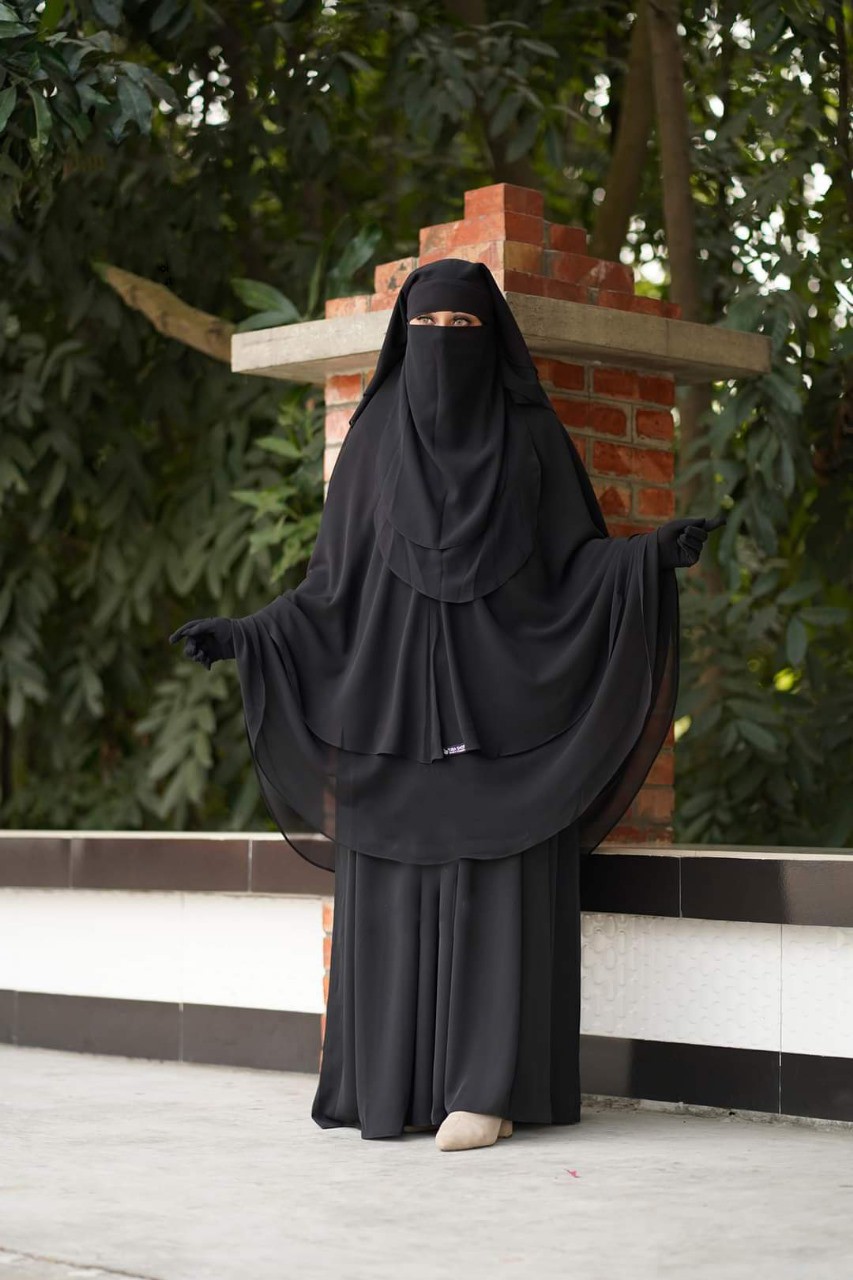 Muttaki Burqa Set with Hijab and Niqab
