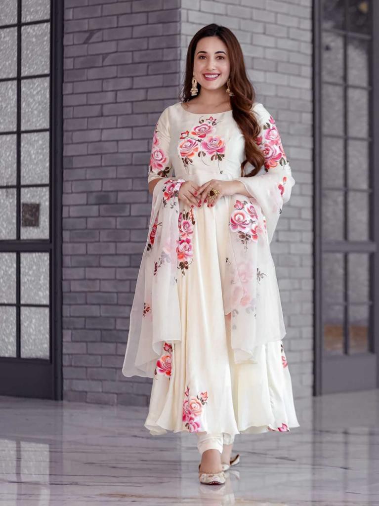 print Gown readymade Three pieces