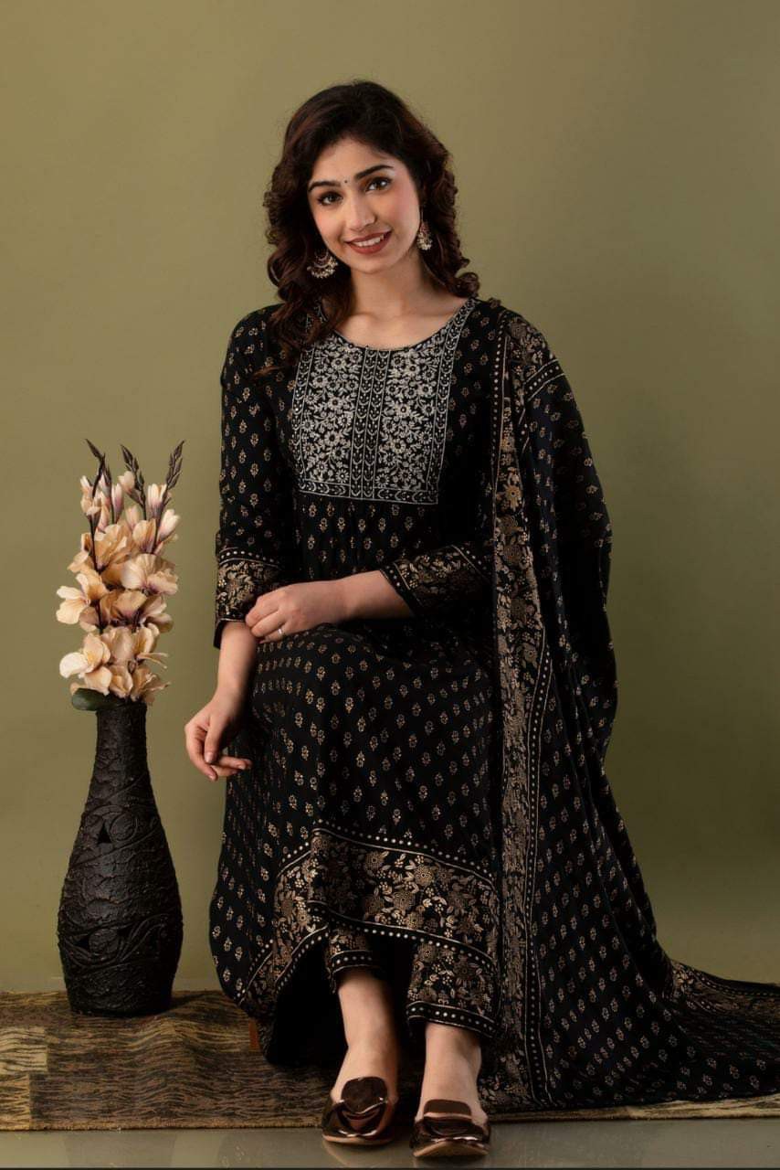 Readymade Three Piece Design