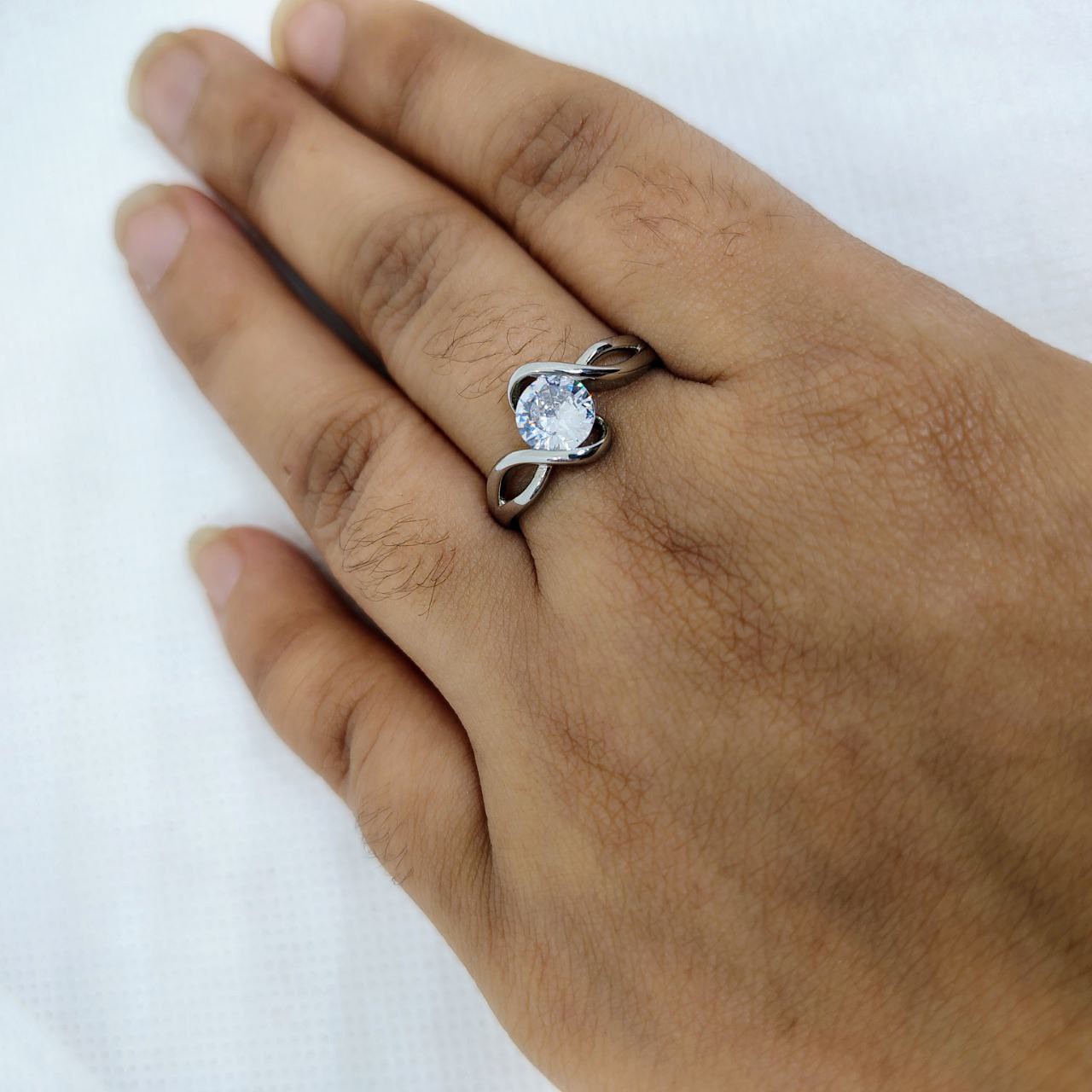 Infinity Noir Stone Ring