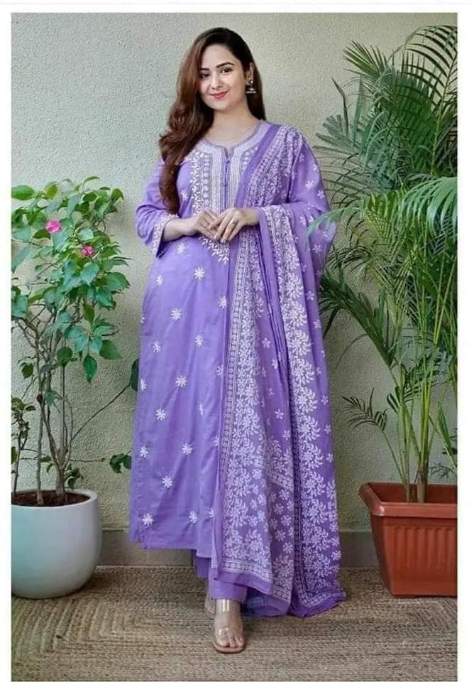 Royal Charm Three Piece