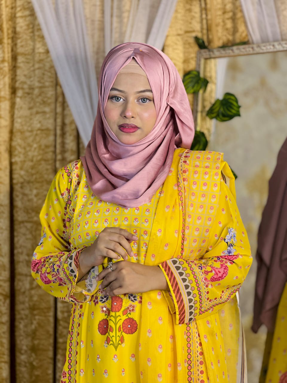 Indian Elegance Three-Piece