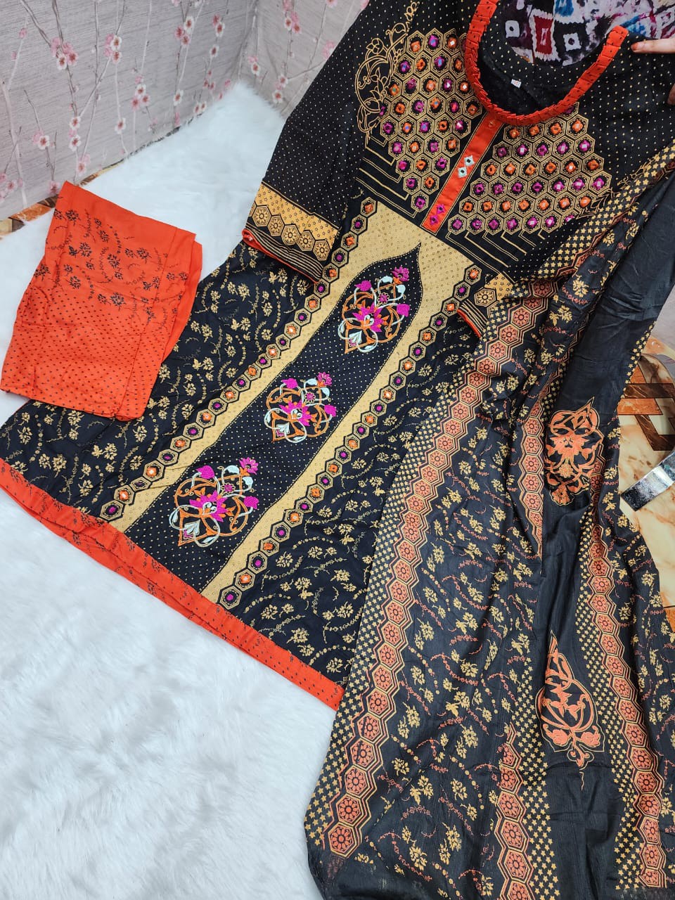 Slap Cotton Three Piece