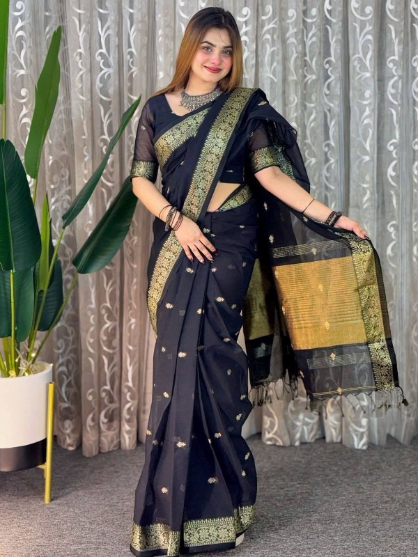 Golden Aura Premium Saree with Blouse Piece