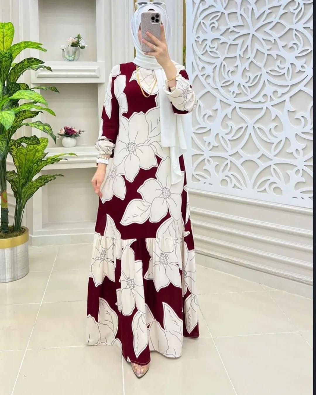 Captivating Arabian Dubai Cherry Borka