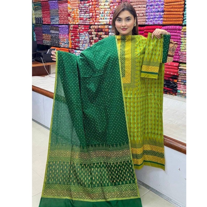 New Exclushive Collection High Qualitiey Cotton Printed Three Piece