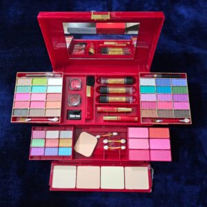 eyeshadow-palette-beautiful-color-kmes-big-makeup-kit (2)