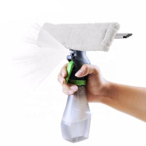 Spray-window-cleaner-1