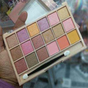 HUDA-BEAUTY-Love-In-Eyeshadow-Palette-2.