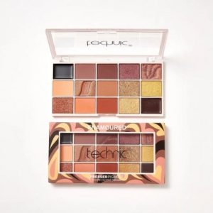 Technic-Enamoured-Pressed-Pigment-Eyeshadow-Palette-3