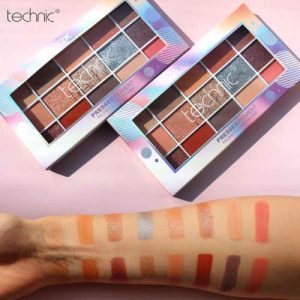 Technic-Y2K-Pressed-Pigment-Eyeshadow-Palette-2