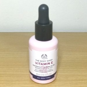 The-body-shop-vitamin-e-overnight-serum-in-oil-3