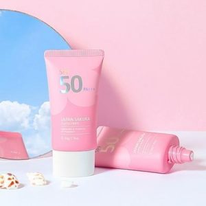 Laikou-Japan-Sakura-Face-Sunscreen-SPF-50gm-2